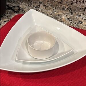 Modern White Triangular Serveware Set